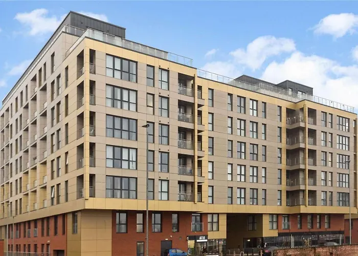 Spacious 2 Bed With A River And Cascade View, Imaya Nights, M3